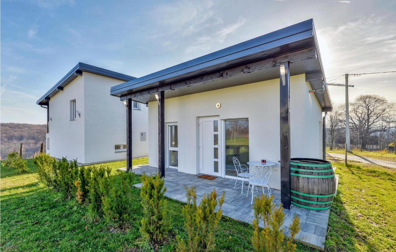 8 Bedroom Lovely Home In Durdevac Ðurđevac Dış mekan fotoğraf
