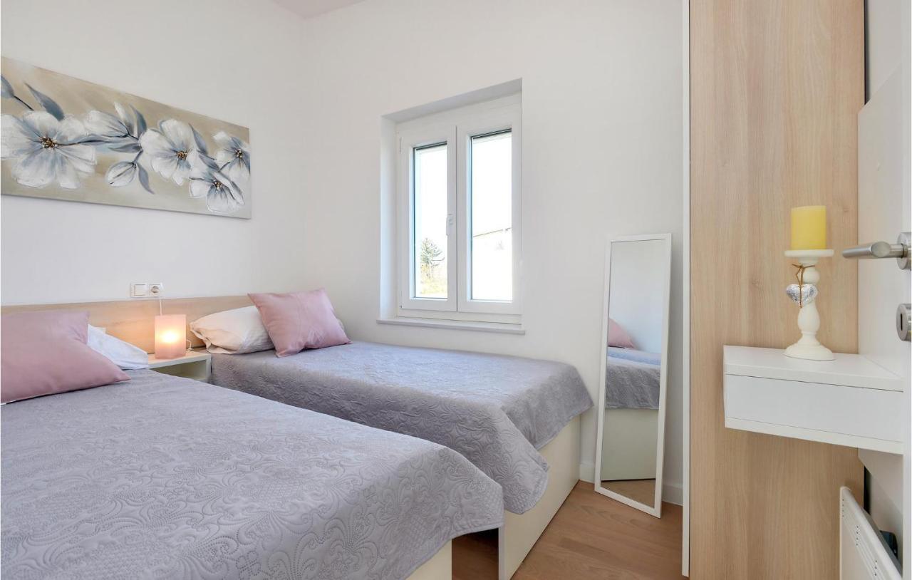 8 Bedroom Lovely Home In Durdevac Ðurđevac Dış mekan fotoğraf