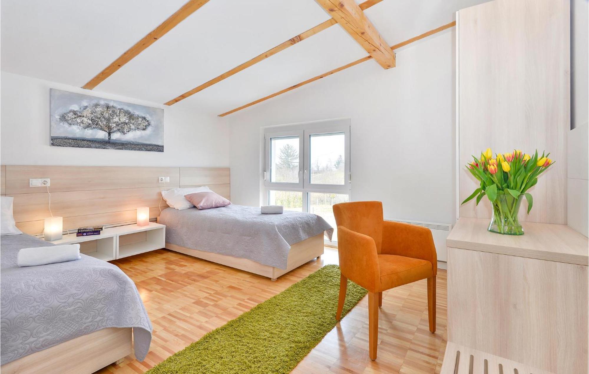 8 Bedroom Lovely Home In Durdevac Ðurđevac Dış mekan fotoğraf